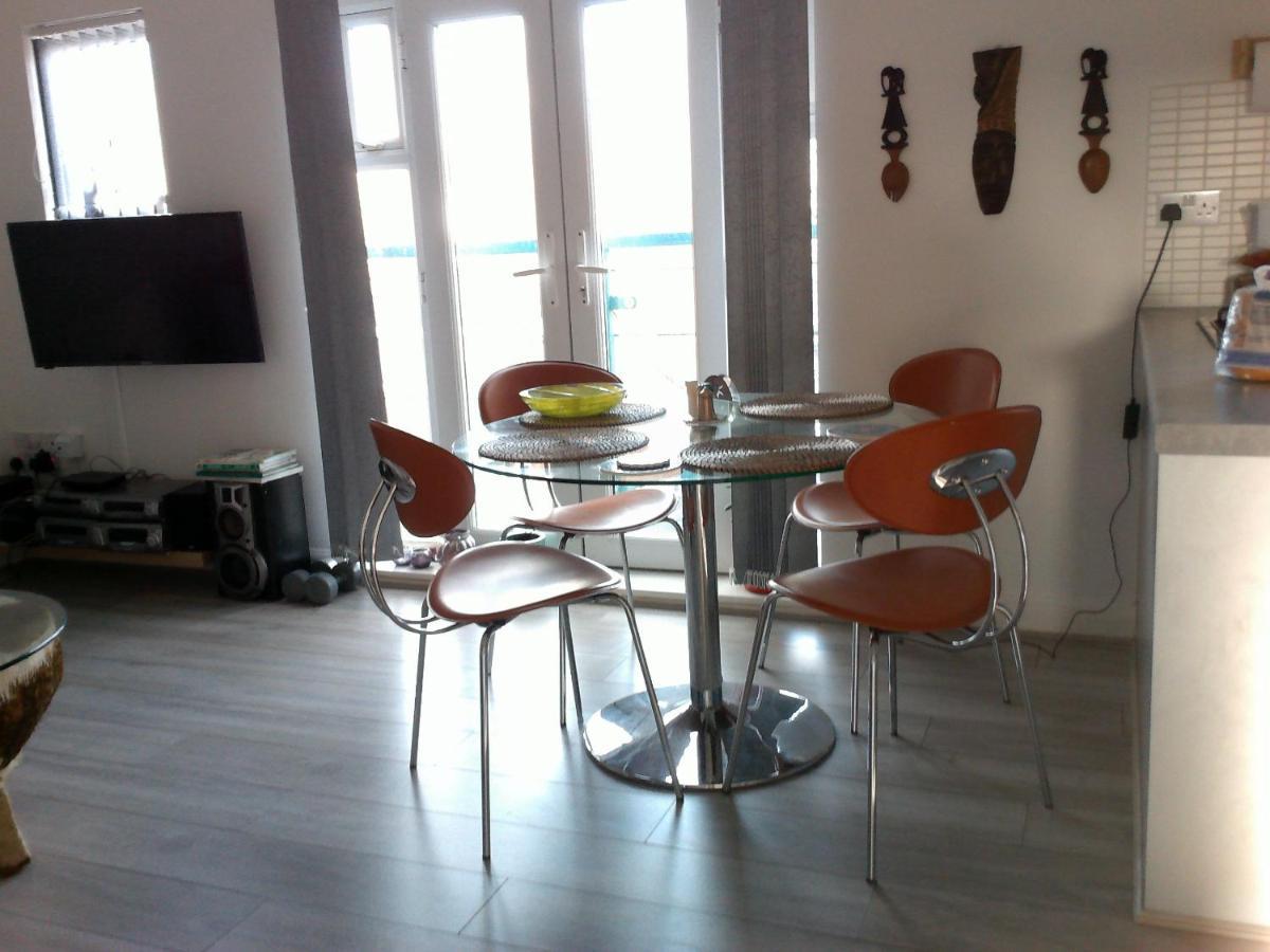 Two Bedroom London Luxury Apartment Eksteriør billede