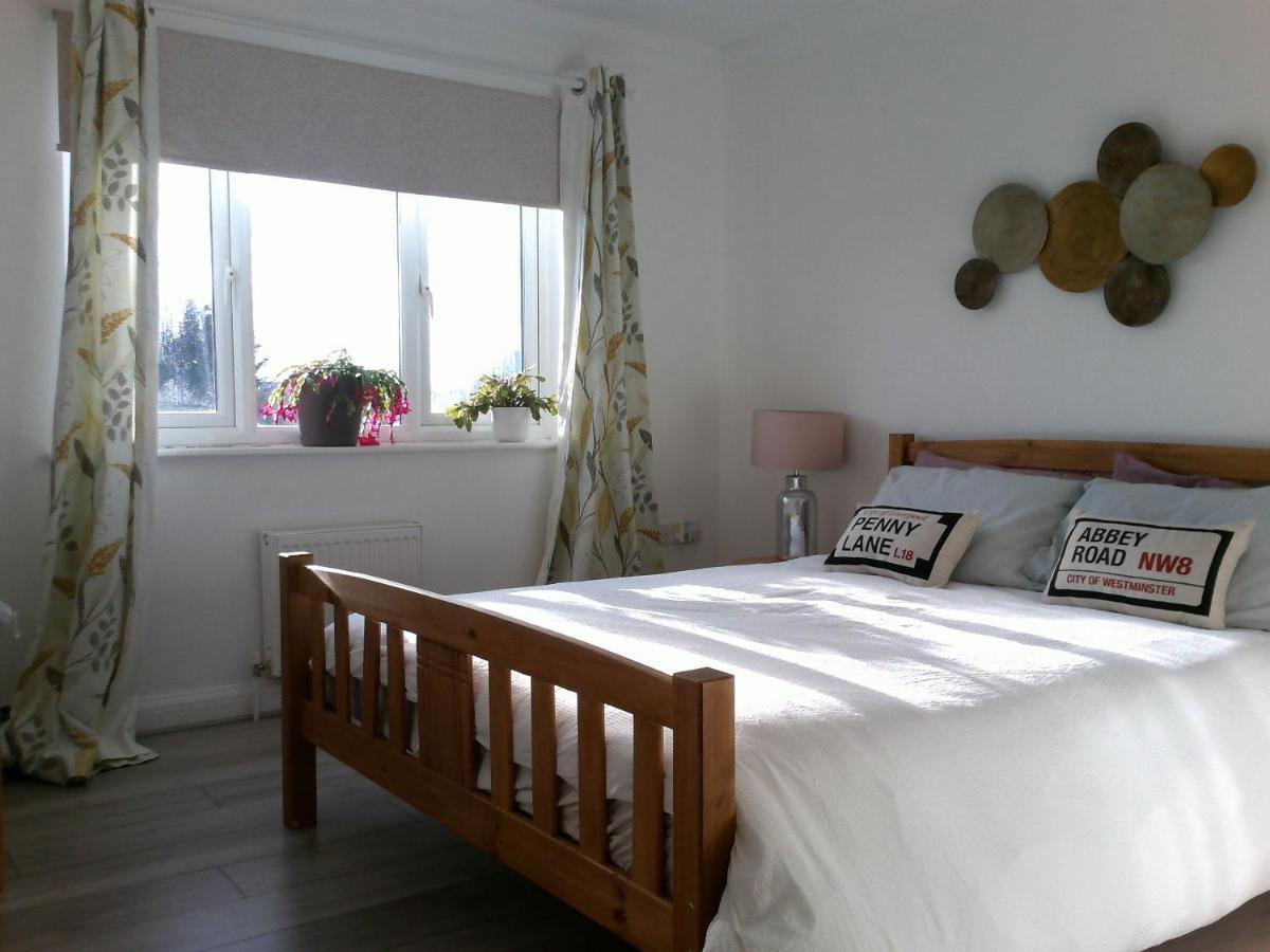 Two Bedroom London Luxury Apartment Eksteriør billede